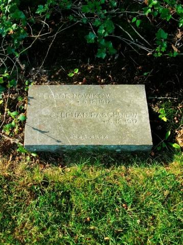 Gedenksteen voor de Russische krijgsgevangenen in Hooglede